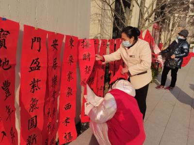 谦泰吉社区：迎新春 志愿服务添年味