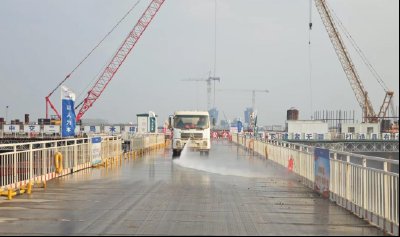 百里洲镇：加强在建工地管理 遏制道路扬尘污染