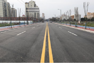 城区多条道路升级完工投入使用
