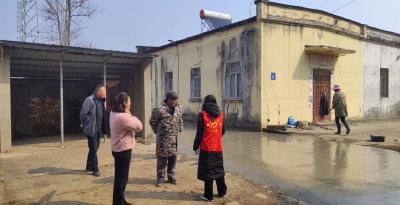 紫荆岭社区：村民共同缔造 “晴雨路”变水泥路