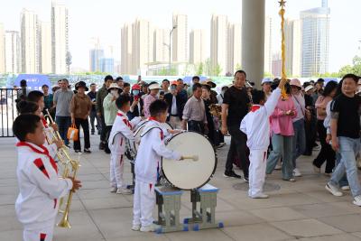 精彩纷呈！读书节成果展演遇上家长开放日