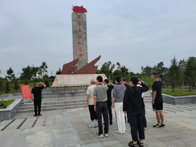 枝江市军休所开展庆“七一”主题党日活动 