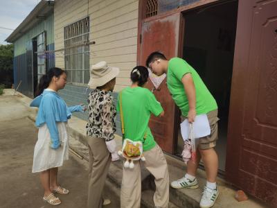 向巷村：多方联动聚合力 环境整治见成效 