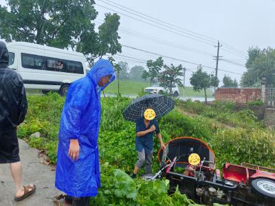 顾家店镇：人大代表践初心 防汛一线显担当