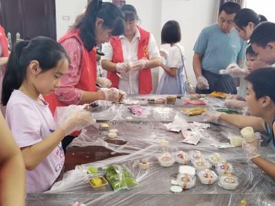 肖家桥村开展中秋节留守、困境儿童感恩教育主题活动