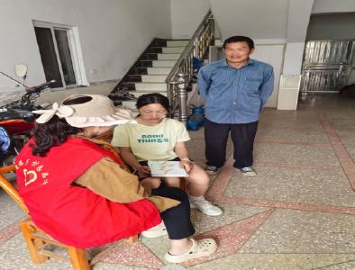 赵楼子村“爱心妈妈”开展关爱留守儿童活动