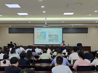 枝江市2025年年轻干部综合能力提升班暨春季学期主体班修远学堂开讲