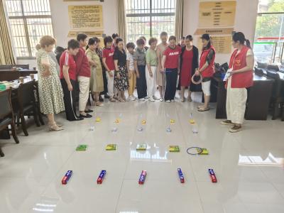 香囊传情邻里和 民俗活动庆端午 ——仙女社区开展端午节主题文化活动
