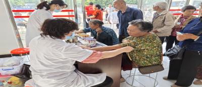 赵楼子村：免费健康体检 共筑幸福家园