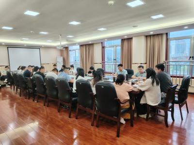 研讨交流凝聚合力 探索精准招商破局突围新路径