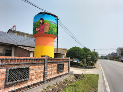 上柏坪村：旧貌焕新颜 彩虹水塔点亮美丽乡村 