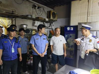 枝江：多部门联合夜巡 守护辖区消防安全