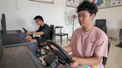 “后高考经济”持续升温 催生暑期消费热