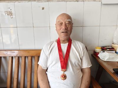 永不褪色的“兵魂”——记百里洲镇联丰村老民兵连长的峥嵘岁月