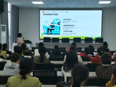 专业赋能守护婚姻家庭幸福 ——“心安宜昌・居宜娘家‘心’行动”公益服务走进仙女
