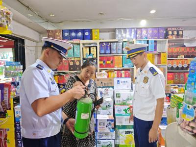 枝江：聚焦沿街商业门店 消防夜巡守护平安