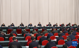 习近平：全面贯彻新时代党的治藏方略 努力建设团结富裕文明和谐美丽的社会主义现代化新西藏