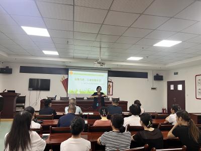 枝江市社会福利院开展专项培训 以温情筑家园