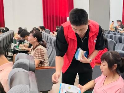 顾家店镇：“心安”护航 禁毒宣传进社区暖人心