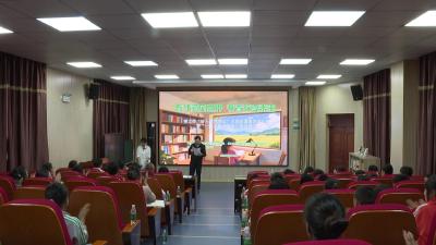 “一平米阅读空间” 推进交流会走进顾家店镇
