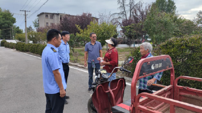 紫荆岭社区：暖心相助 多方联动助迷路老人平安归家