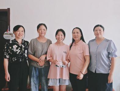 新周场村：三载金秋献爱心 护航成长赴新程