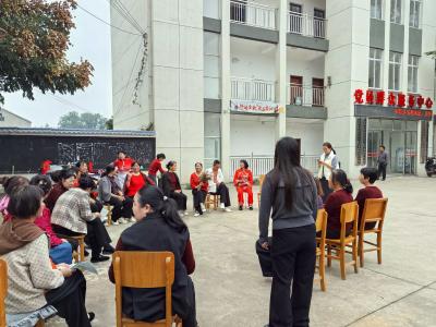 赵楼子村开展“情暖金秋，爱在重阳”敬老活动