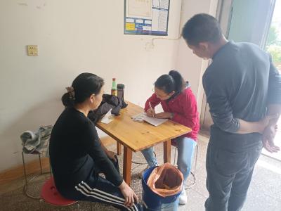 顾家店社区开展新增店铺租户信息专项摸排行动