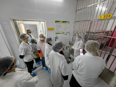 枝江市幼儿园举行2025年秋季学期家委会、膳食监督委员会活动