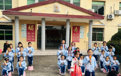 安福寺镇：童心敬老 爱在重阳