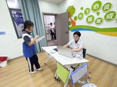 枝江市人民医院开展儿童青少年近视防控行动