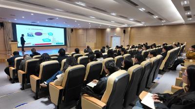 港化集团2025年干部素质提升年中层干部培训圆满收官