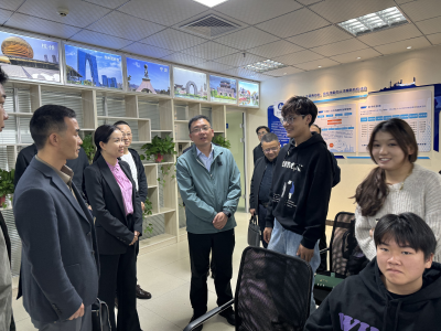 鄂藏同心促就业 共谱团结新篇章