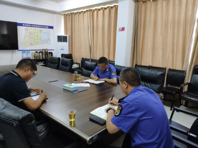 规范停放共享单车 擦亮城市文明底色