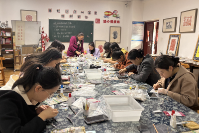 枝江职教中心举办掐丝珐琅非遗体验活动