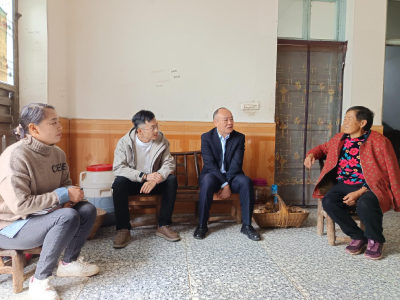 汉银村镇银行：金融“活水”精准滴灌农家