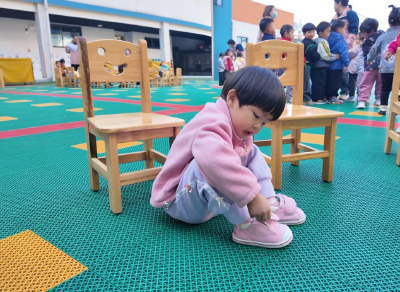 市团结路幼儿园开展幼儿自理能力竞赛活动