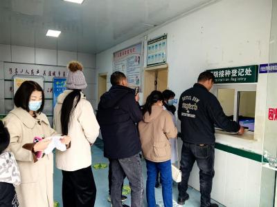 安福寺镇中心卫生院开设学生疫苗接种专场  