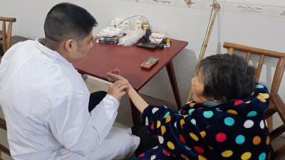 顾家店镇卫生院“入户诊疗”温暖独居老人