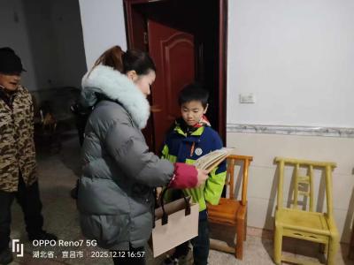 七星台镇赵楼子：走访留守儿童 传递暖冬行动