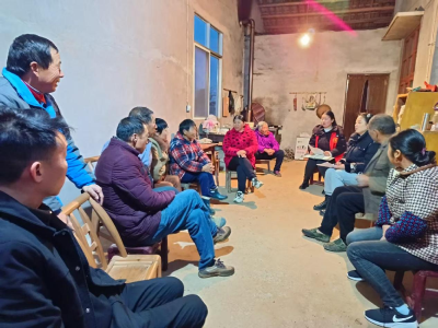 顾家店镇白鹤冲村积极开展党的二十届四中全会精神宣讲