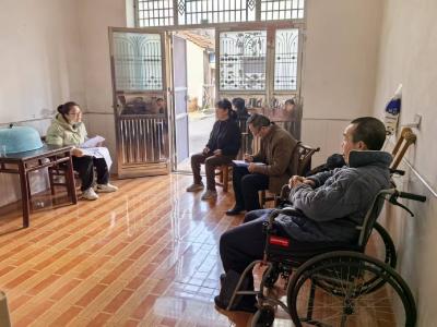 马羊洲村：驻村工作队走访察实情 民生服务“不打烊”