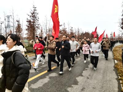 迎春跑在前 住建启新篇！枝江市住建局队伍活力开跑！