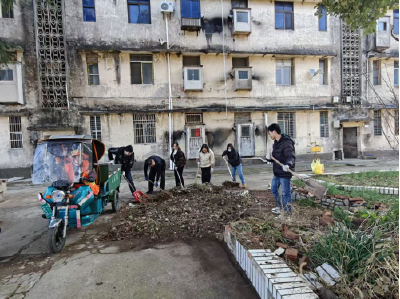 仙女镇：党建引领共建共治 老旧小区“焕新”居民点赞