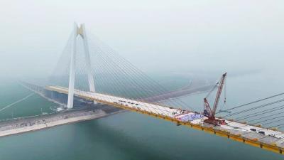 当枝松高速松滋河特大桥顺利合龙！