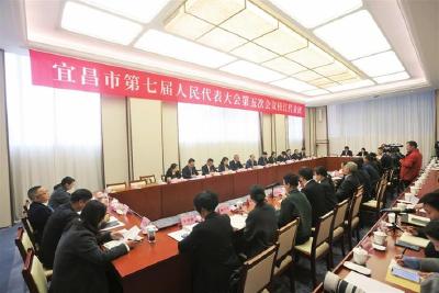 枝江代表团举行“开放日”活动 向高而攀提能级