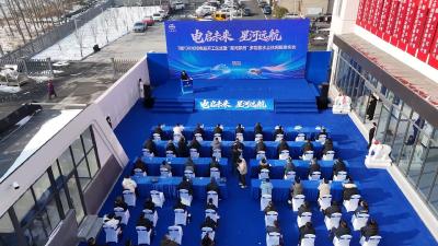 江舶船业7艘130米纯电散货船开工建设