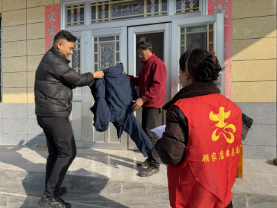 寒冬送温暖 顾家店镇情系民生