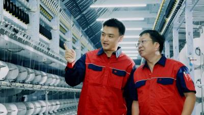 【湖北日报】把员工当家人 85后企业家李沛荣获“全国关爱员工优秀民营企业家”