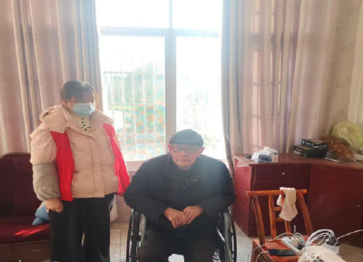 杨林湖村：暖心入户年审 精准落实计生奖扶政策